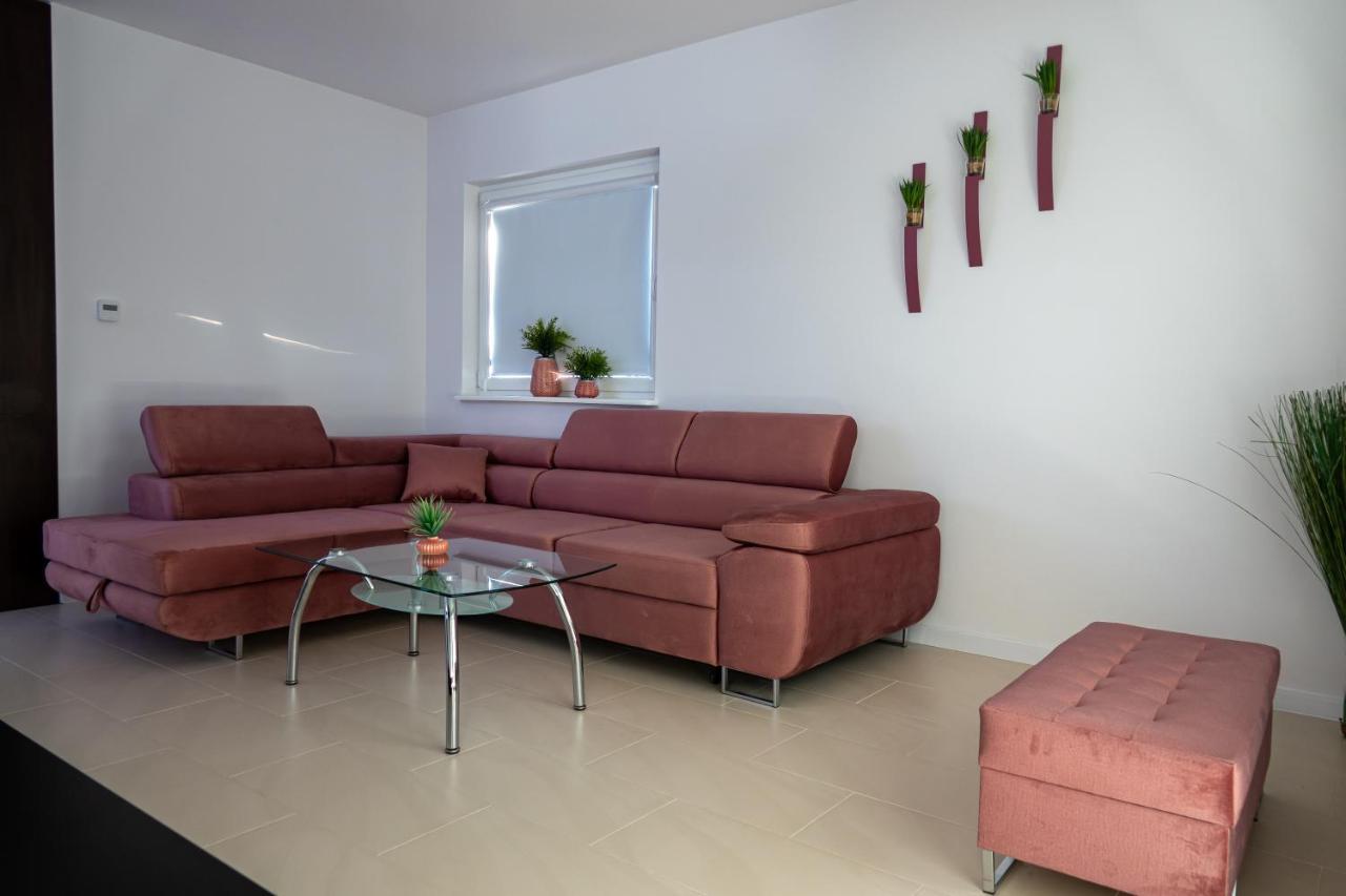Apartament Przy Parku Z Duzym Tarasem ,Prywatny Parking Διαμέρισμα Świnoujście Εξωτερικό φωτογραφία
